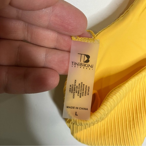 Tini Bikini yellow bikini top women’s size large beach casual summer swimming - Picture 4 of 8